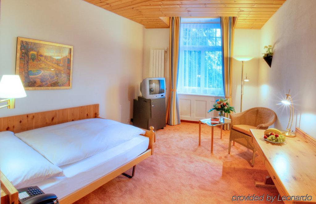 Sunstar Hotel Flims Rum bild