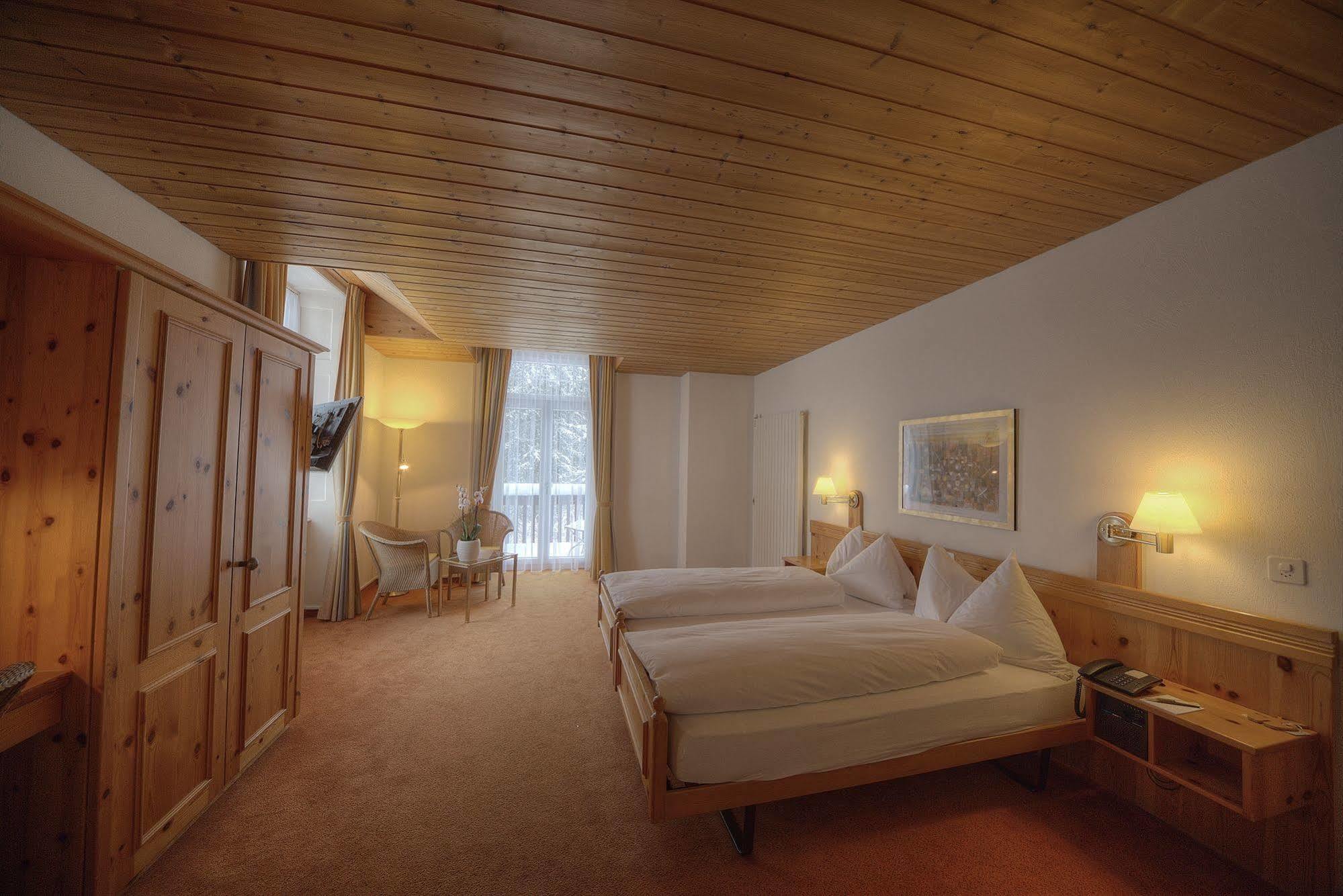 Sunstar Hotel Flims Exteriör bild